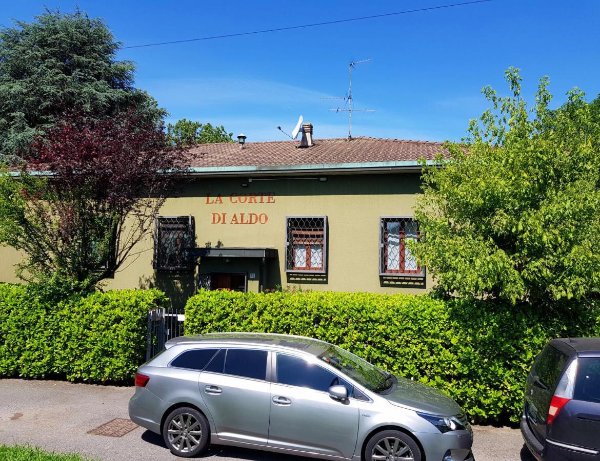 La Corte Di Aldo Rozzano Kültér fotó